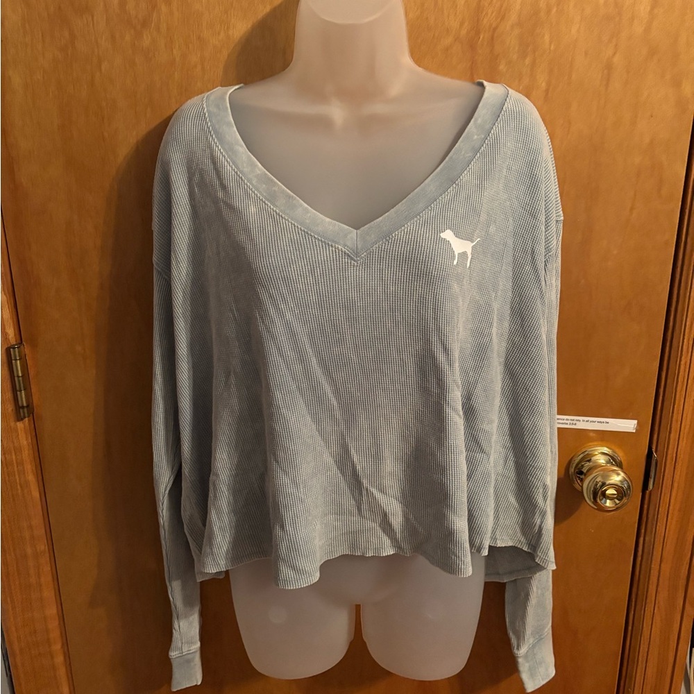 PINK Victoria's Secret Light Blue V-Neck Long Sleeve Thermal